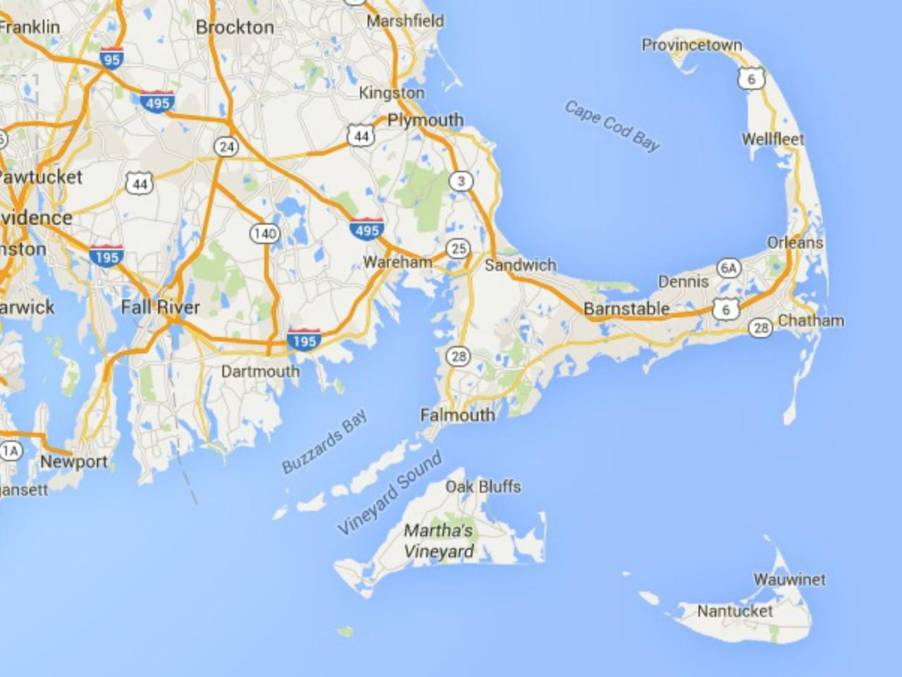 How Far Is Martha’S Vineyard From Cape Cod: Distance Insights